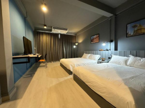 Chiangmai vibe, City House, 7 mins to BTS, City center, Private room in Sathon, Private bathroom, Bangkok, Thailand